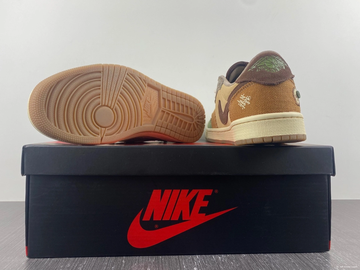 Low AIR DZ7292-200 JORDAN x Williamson 1 0410